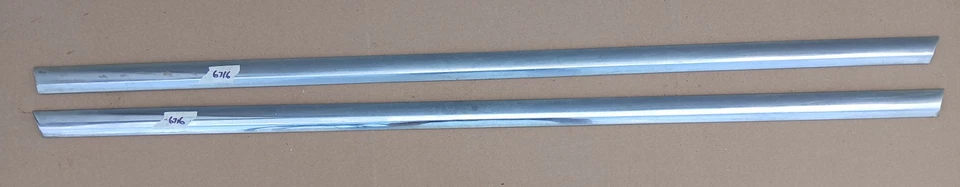 Par de molduras de guardabarros delantero Cadillac 1956 sedán Deville cupé Deville Fleetwood Foto 1 de 1