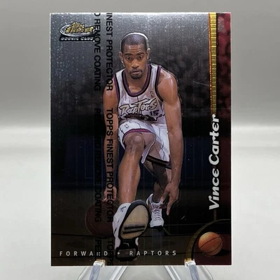 Tarjeta de novato Vince Carter Topps Finest #230 1998-99 radiocontrol Foto 1 de 3