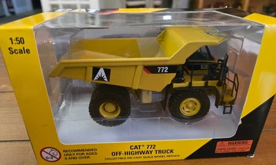 Réplica coleccionable fundido a presión CATERPILLAR 772 1:50 ¡Nuevo en caja alrededor de 2008!! Foto 1 de 4