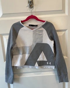 Under Armour Girls Cropped Sweatshirt White and Gray/ Silver Size Y Small - Picture 1 of 9