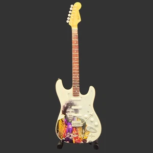 Miniature Guitar - Jimi Hendrix White Fender Stratocaster - Model Inc Stand - Picture 1 of 9