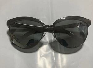 GUCCI sunglasses - Picture 1 of 8