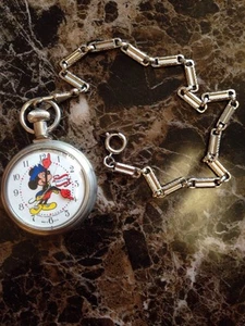Vintage MICKEY MOUSE BICENTENNIAL POCKET WATCH - Picture 1 of 12