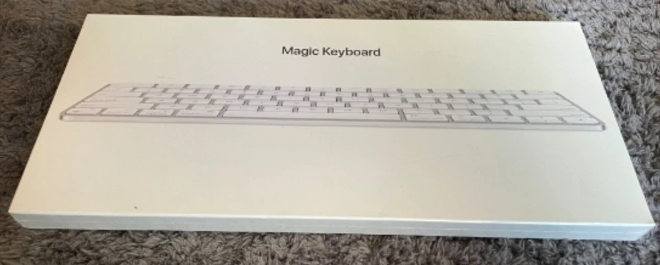 Apple Magic Keyboard weiß - Deutsch - MK2A3D/A - wiederaufladbar NEU OVP - Bild 1 von 1