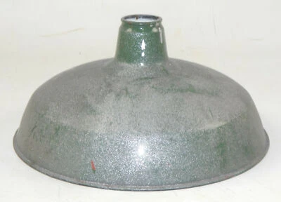 VINTAGE METAL SHOP LIGHT SHADES GREEN PORCELAIN ENAMEL D=14" GARAGE INDUSTRIAL M - Image 1 of 4