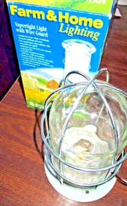 VP141-6 Farm & Home AMERICAN FLUORESCENT Hardware VAPORTIGHT Light WIRE GUARD - Picture 1 of 12