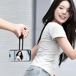 Carabiner-Mounted Phone Tripod Multi-Function Phone Stand for Selfie Vlog Video - Photo 1 sur 10