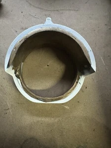 2043005-6 Cessna 177RG Nose Gear Shock Strut Collar - Picture 1 of 3