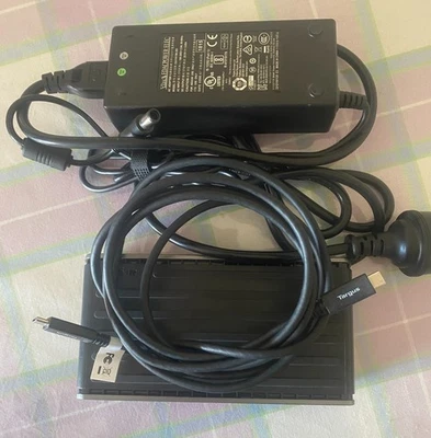 Targus DOCK180 Universal Dual 4K Dock Docking Station 2x HDMI/DP USB-C & PSU - image 1 of 3