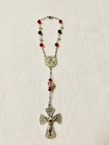 UNIVERSITY LOUISVILLE ROSARY AUTO CAR REARVIEW MIRROR COLLEGE FOOTBALL CARDINALS Cover