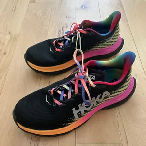 Hoka Running Shoes Women’s 11B Black Rainbow One One Mach 5 ProFly+ - Picture 1 of 16