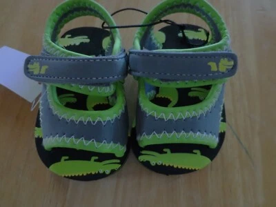 NEW Infant toddler size 3 *6-9 months* CROCODILE Sandals Flip Flops Green - Image 1 of 3