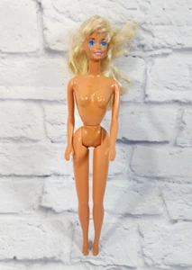 Mattel 1966 Vintage Barbie Doll MALAYSIA- Bendable Knees - Picture 1 of 4