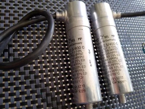 2x MOTOR ANLAUF KONDENSATOR 2,5µF 480V UNIVERSAL Motoren Waschmaschine Trockner - Picture 1 of 2