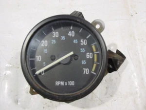 87-90 Jeep Wrangler 4 cilindros 2,5 tachómetros YJ medidores tablero - Imagen 1 de 4