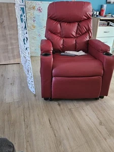 Neuwertiger Sessel , Massagesessel mit Aufstehhilfe , Relax Sessel Weinrot - Bild 1 von 3