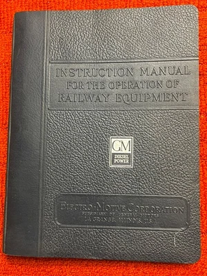 Vtg Locomotive Service Manual Electro-Motive Corp Diesel Engine 567 GM 1941 - Image 1 of 4