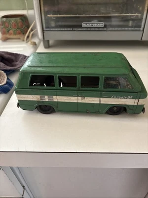 Vagón deportivo Corvair 1961 de colección litografía juguete de fricción KTS Japón verde Foto 1 de 4