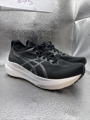 ASICS Women's GEL-KAYANO 31 SZ 8  "WIDE" 1012B671 002 Black Pure Silver - Image 1 of 4