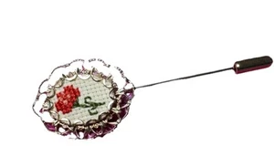 Vintage Floral Needlepoint Granny Core Mütze Schal Pin goldfarben - Bild 1 von 2