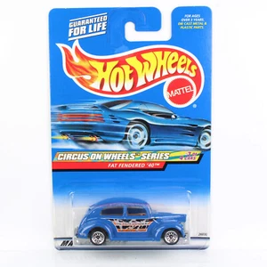 Hot Wheels 2000 - COLECCIONISTA DE TARJETAS AZULES - FORD '40 FAT FENDERED - CIRCO SOBRE RUEDAS - Imagen 1 de 2