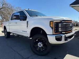 2019 Ford F-250 SUPER DUTY - PLATINUM - TUNED - Picture 1 of 27