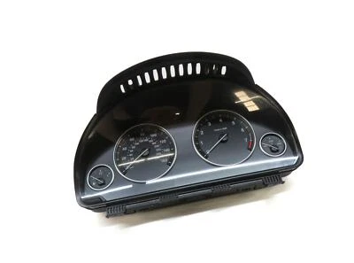 BMW 528i 535i 550i X3 GT 2011 (F10 F07 F25) velocímetro medidor de instrumento (160 k) Foto 1 de 4