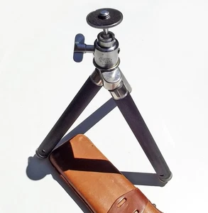 E. Leitz Wetzlar Short Ball Head Tripod Mount + Tripod (~1950s) Camera Equipment - Picture 1 of 9