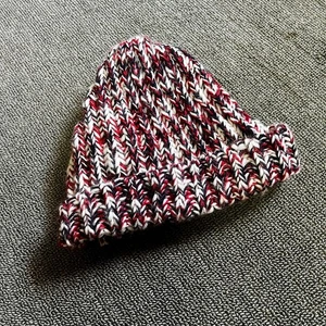Cappello HIGHLAND 2000 maglia lana rosso/bianco/nero - Foto 1 di 4