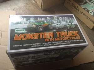 2007 HESS Monstertruck mit Motorrädern - Licht & Sound - NEU IN BOX - Bild 1 von 5