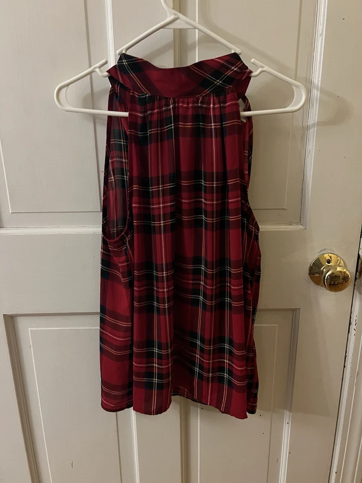 Camiseta sin mangas J-Crew tartán cuello atado roja y negra talla 2 Foto 1 de 3