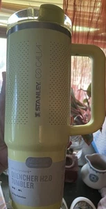 Stanley X CALIA 30 oz. Quencher H2.0 Tumbler , Rare - Picture 1 of 3