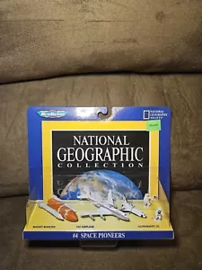 MICRO MACHINES NATIONAL GEOGRAPHIC #4 SPACE PIONEERS FACTORY SEALED GALOOB - Picture 1 of 3