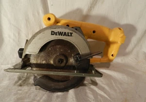DeWalt Trim Saw 14.4V Cordless 5 3/8" DW935 14.4 V TOOL ONLY W/ Blade Tested - Picture 1 of 5