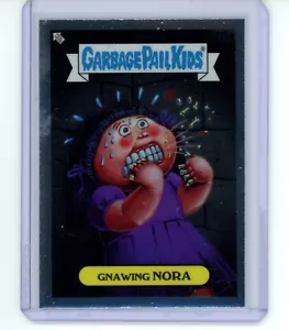 2023 Garbage Pail Kids Chrome Series 6 - GNAWING NORA - 215a - Picture 1 of 2
