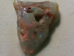 15.95 CTS Natural Australian Opal Specimen – Rough & Uncut – Brilliant Fire! - Picture 1 of 4