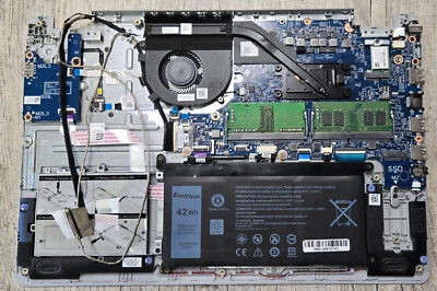 Dell INSPIRON 5584 I7-8265U 1.80GHz 12 GB Motherboard Battery Palmrest Keyboard - Image 1 of 4