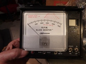 Funzionante 3 anni come nuovo Briggs Stratton R.P.M. monitor lama - Foto 1 di 3