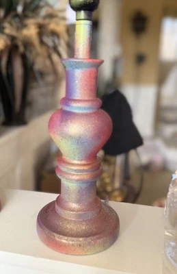 Lámpara de mesa personalizada “Tropical Punch”, multicolor con salpicaduras metálicas de oro Foto 1 de 4