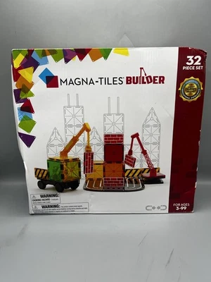 MAGNA-TILES Builder 32-Piece Magnetic Construction Set NEW Damaged Box - Image 1 of 4