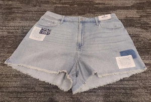 Hollister Curvy Ultra High-Rise Vintage Relaxed Mom Short 3" in Blau Größe 15 W32 - Bild 1 von 14