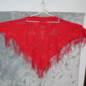 Bufanda boho floral transparente roja con flecos triángulo de encaje para mujer talla única - Imagen 1 de 8