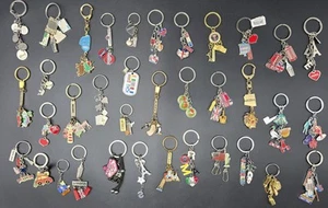 Lote de 36 llaveros de viaje lugares de vacaciones emblemáticos únicos coleccionables - Imagen 1 de 11