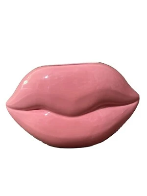 NEW Valentine’s Pink Ceramic Lips Utensil Holder - Image 1 of 4