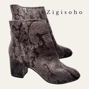 ZIGISOHO EMBOSSED VELVET NYGIA ANKLE BOOTS GRAY IN COLOR SIZE 6.5 - Picture 1 of 10