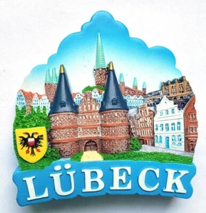 Lübeck Holstentor Magnet Poly Glanzlack Souvenir Germany 6,5 cm Neu - Picture 1 of 6
