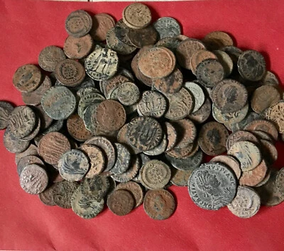 10 Lot of High Quality Uncleaned Desert Roman Coins From Israel - Image 1 of 4