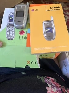 LG L1400 Cingular cell phone in original box w/manual FOR PARTS - Picture 1 of 4