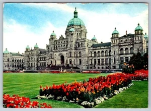 Parliament Buildings, Victoria, British Columbia, Canada, Chrome Postcard - Picture 1 of 2