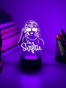 Personalised TAYLOR SWIF 3D Night Light | Swiftie Gift | Personalised Swif Gift - Foto 1 di 11